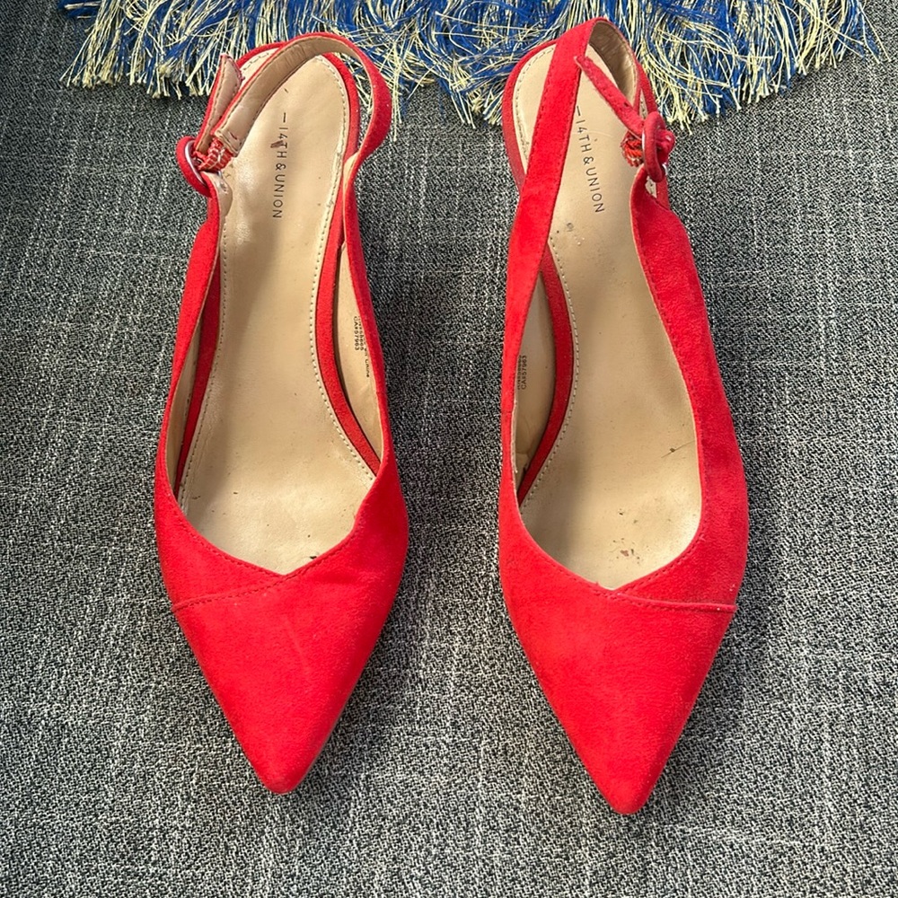 14th and Union red pointy heels
